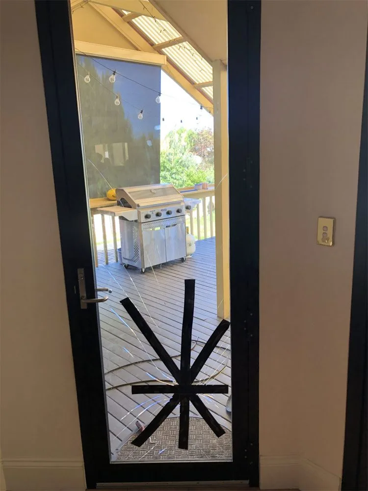24/7 Emergency Glass Repair & Glazier Adelaide