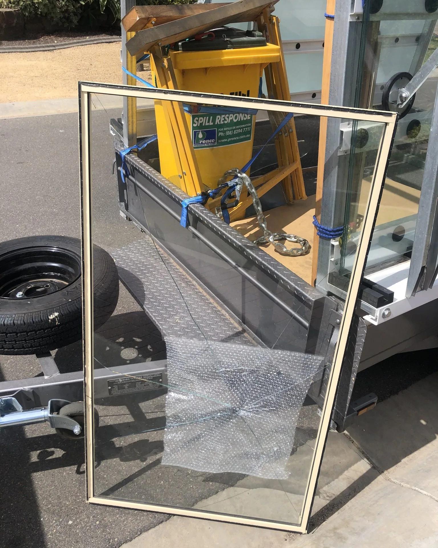 24/7 Emergency Glass Repair