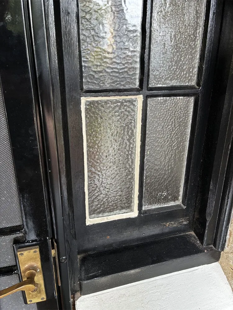 Expert Glazier & Glass Repair Adelaide