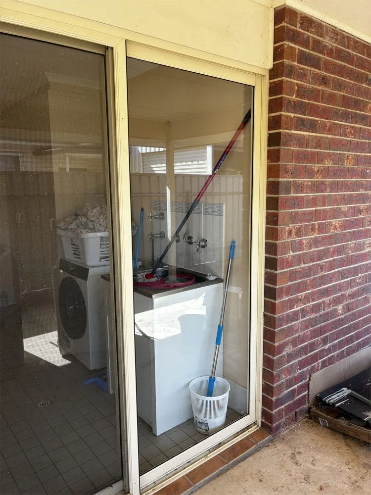Expert Glazier & Glass Repair Adelaide