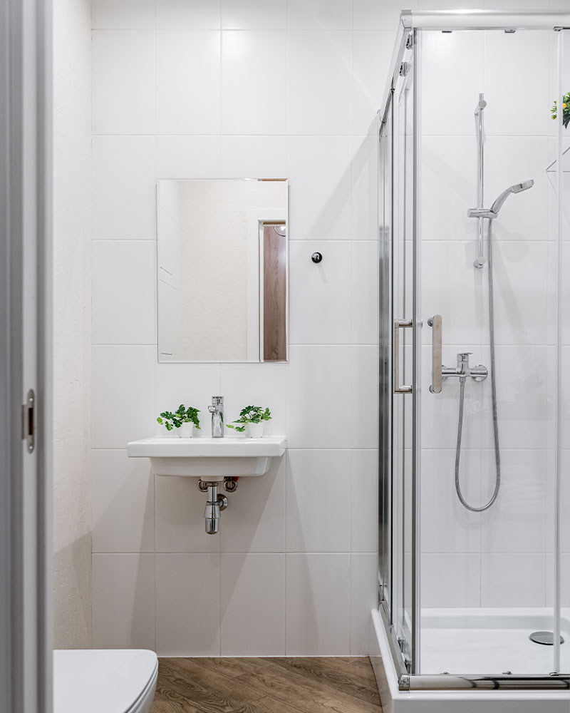 Shower-Screens-03