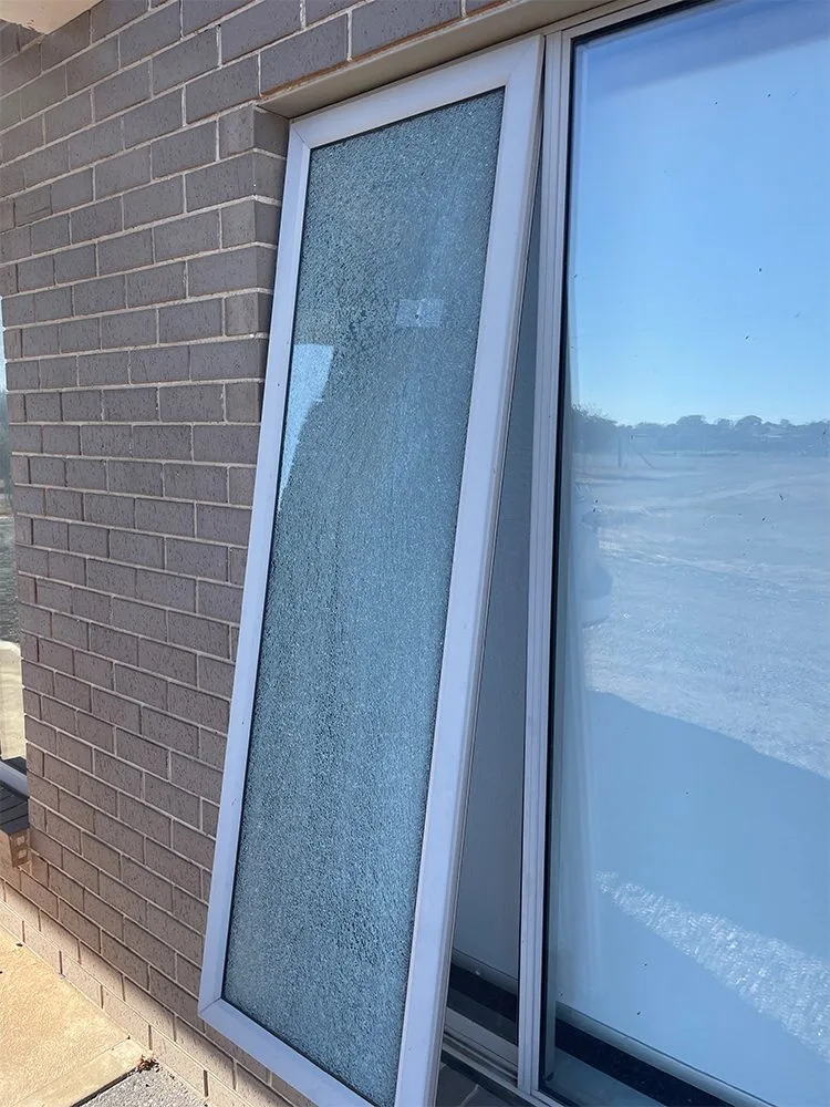 24/7 Emergency Glass Repair
