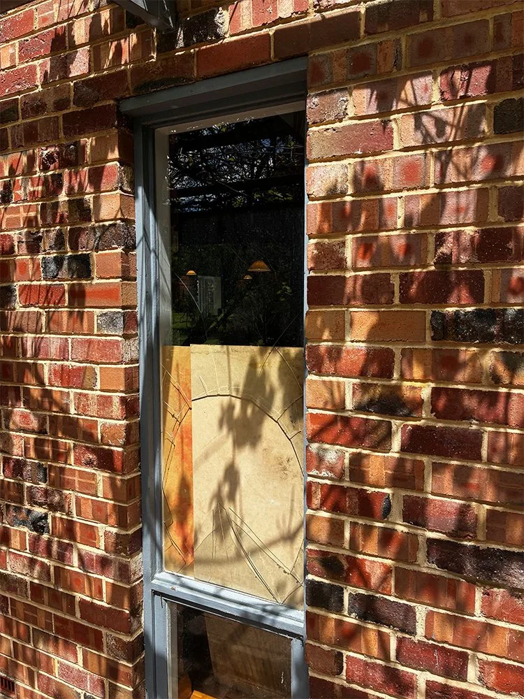 24/7 Emergency Glass Repair